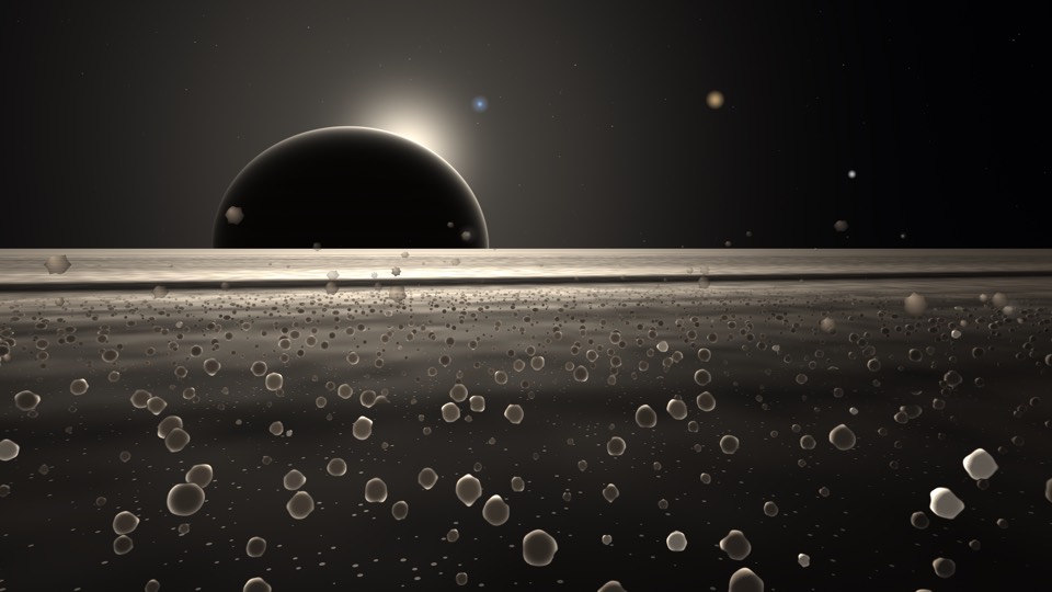 Los anillos de Saturno en la pantalla grande, a contraluz